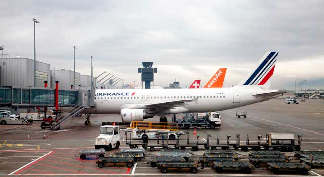 Geneva Airport is the second busiest airport in Switzerland.