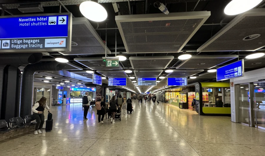 Terminal Inside1 Geneve Airport