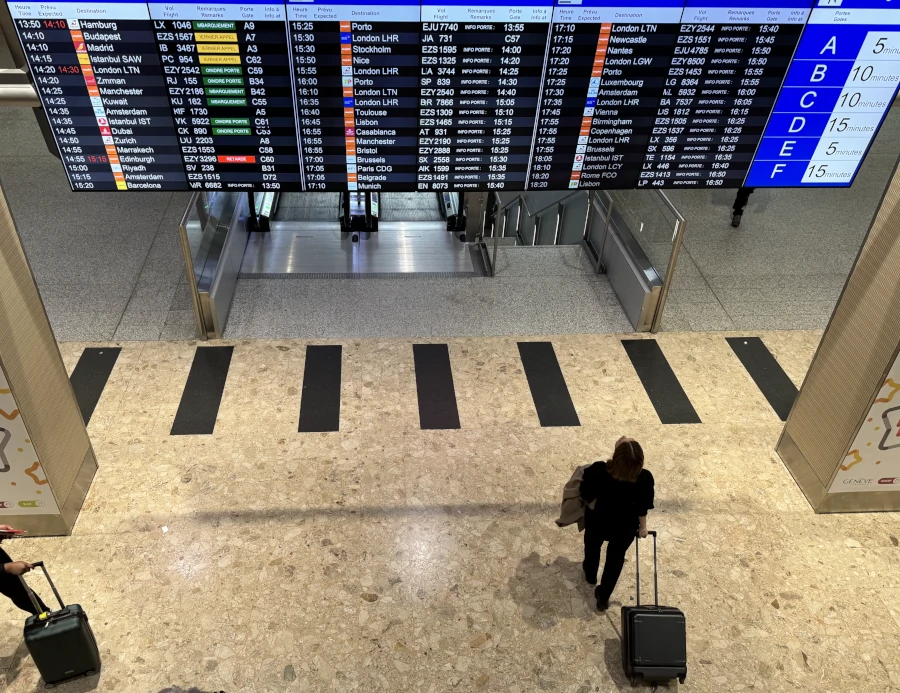 Terminal Inside3 Geneve Airport